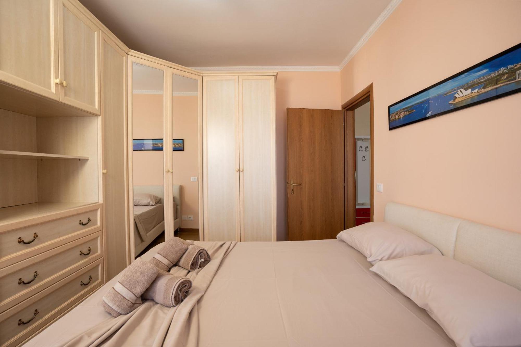 Sea View-Apartment On The Beach - Durrs2 Durrës Buitenkant foto